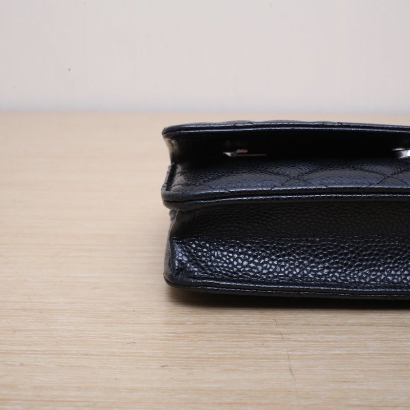 CHANEL CFWOC19黑色荔枝牛皮晶片開銀扣肩背包-2