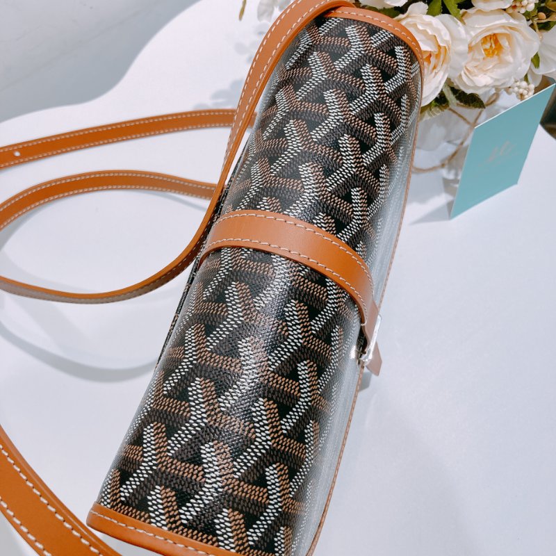 TW4487 Goyard 戈雅 銀扣肩背袋啡色/黑色Belvedere PM Shoulder Bag Canvas Brown-9