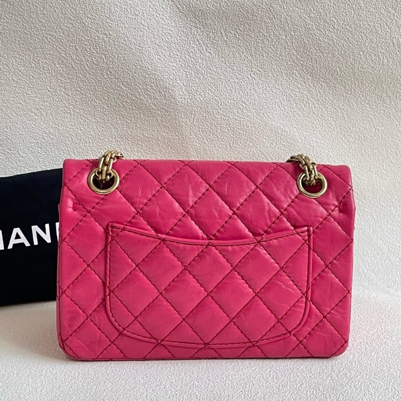CHANEL 2.55 迷你款 玫粉色 經典菱格紋搭配復古金扣 油蠟牛皮 肩背包-2