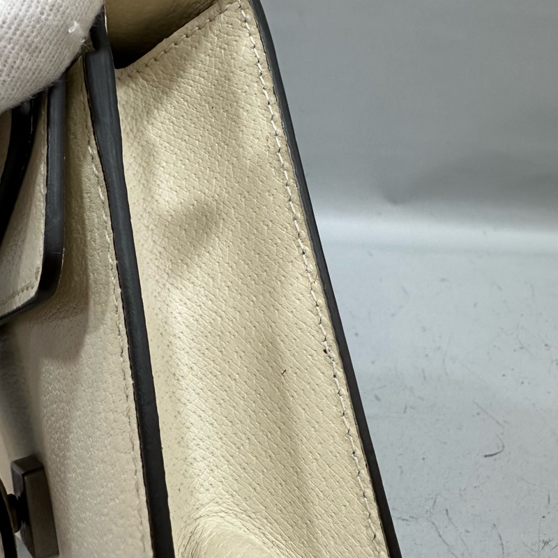Gucci 421970 白皮銀鏈酒神包-16