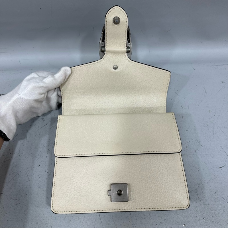 Gucci 421970 白皮銀鏈酒神包-33