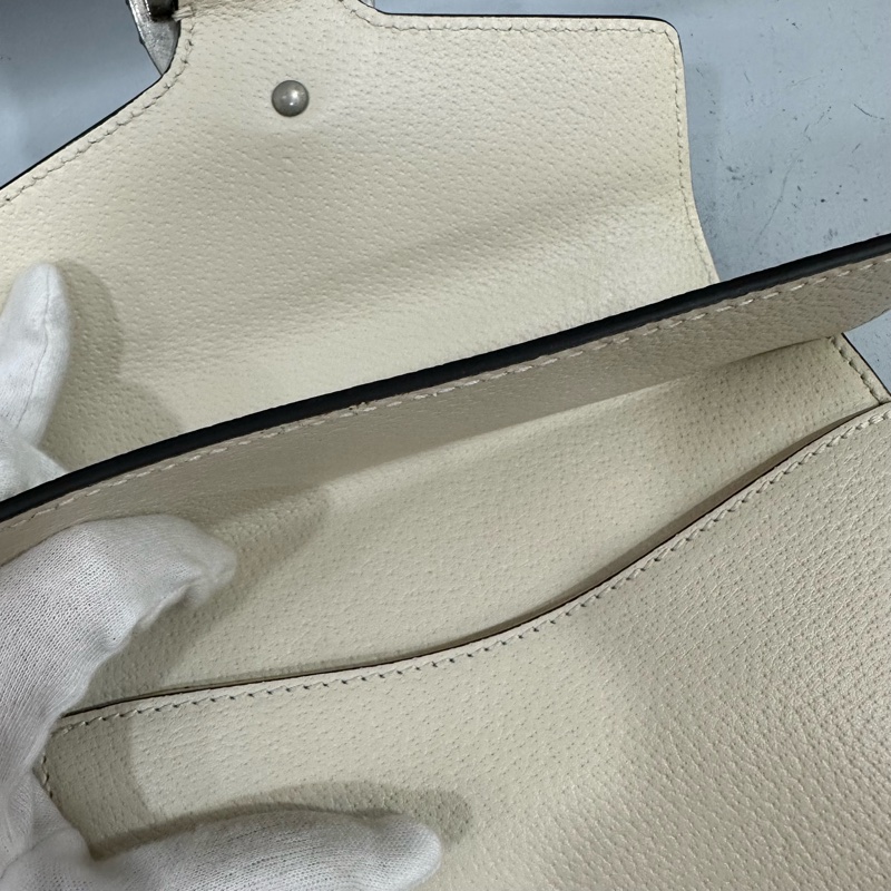 Gucci 421970 白皮銀鏈酒神包-39