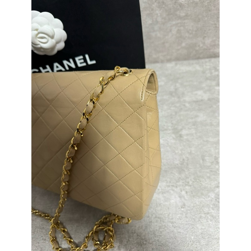 正品Chanel vintage奶茶色金釦口蓋包-2