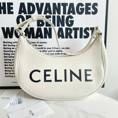 Celine AVA 豌豆包 字母logo印花 銀扣白色 肩背包