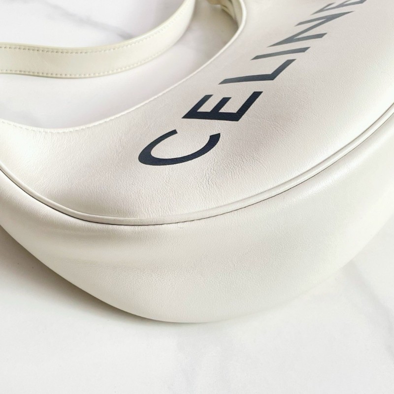 Celine AVA 豌豆包 字母logo印花 銀扣白色 肩背包-4