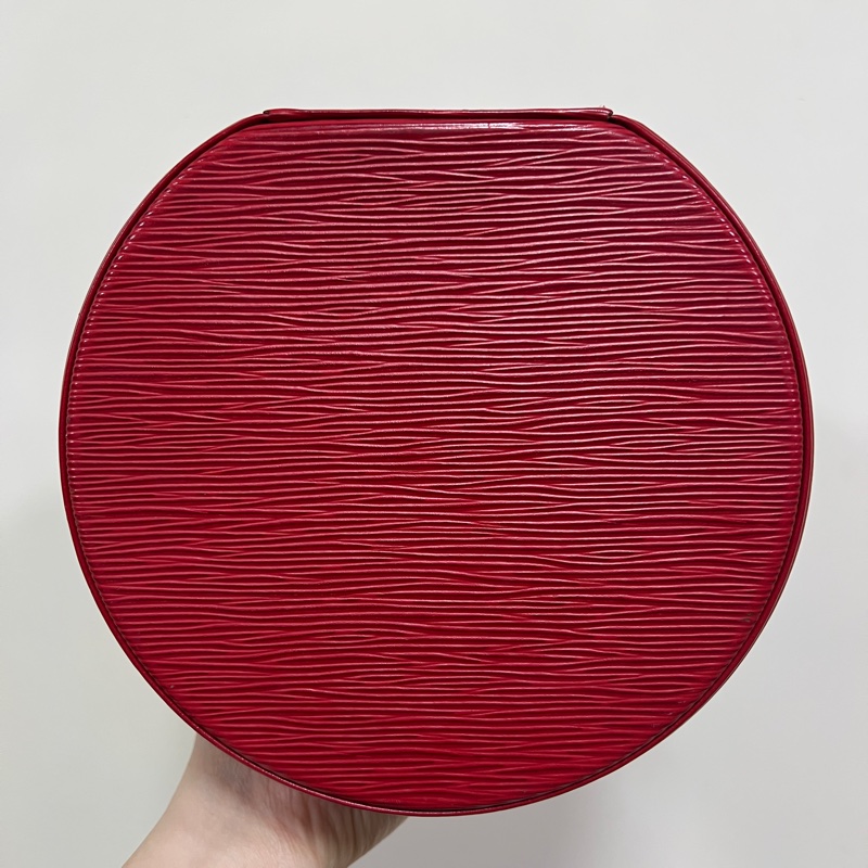 中古Louis Vuitton Epi Cannes 紅色手提包化妝袋收藏品-7