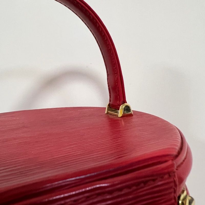 中古Louis Vuitton Epi Cannes 紅色手提包化妝袋收藏品-15