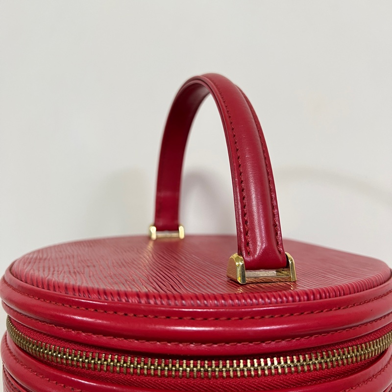 中古Louis Vuitton Epi Cannes 紅色手提包化妝袋收藏品-17
