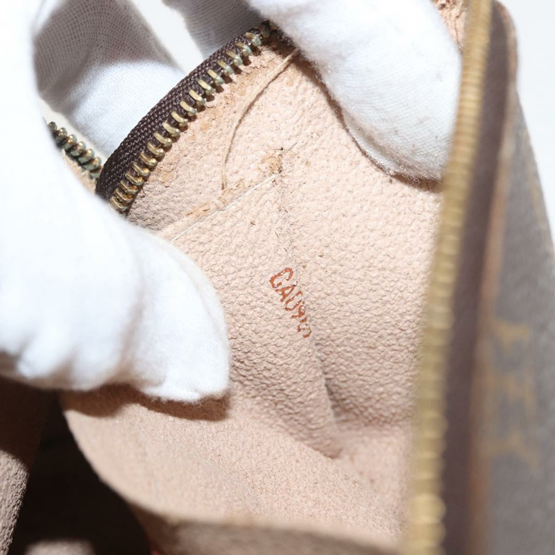 【日本直送】路易威登 Monogram Pochette 化妝包 PM 手拿包 M43998 LV 正品 145237-11