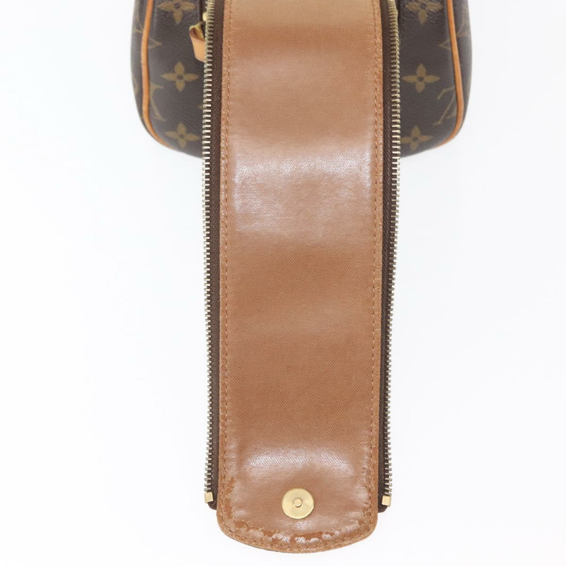 【日本直送】路易威登 Monogram Dop Kit 化妝包 M44494 LV Auth 145364-9