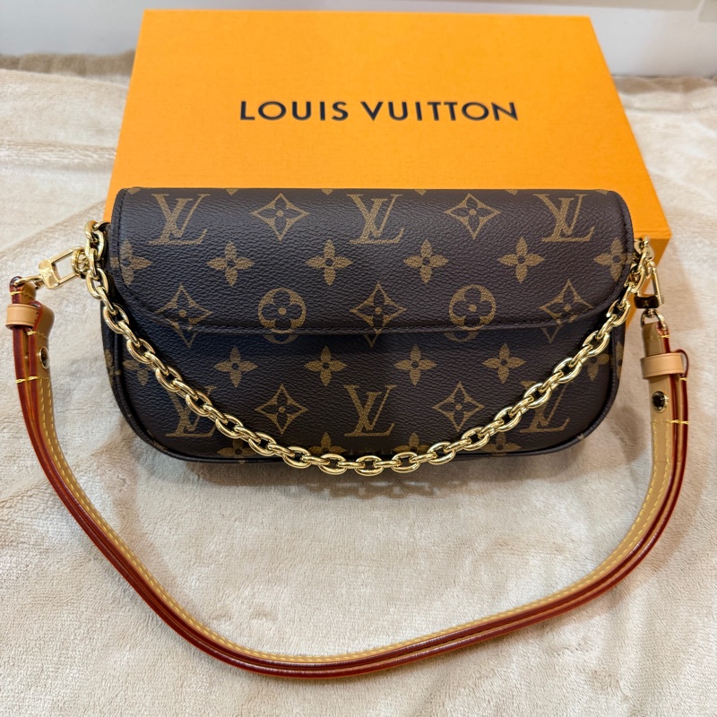 LV Ivy 包 二手極新美包 m81911-2