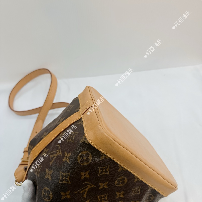 莉亞精品♡LV 水桶包 二手美包-7