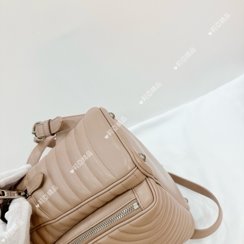 莉亞精品♡ Prada 後背包 奶茶色 二手美包-8