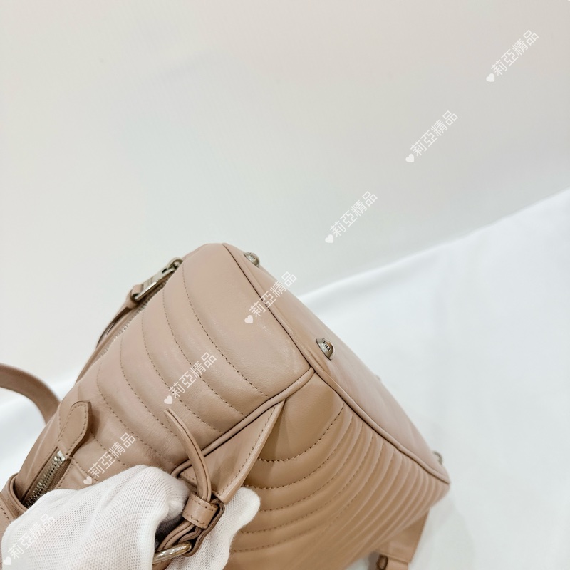 莉亞精品♡ Prada 後背包 奶茶色 二手美包-10