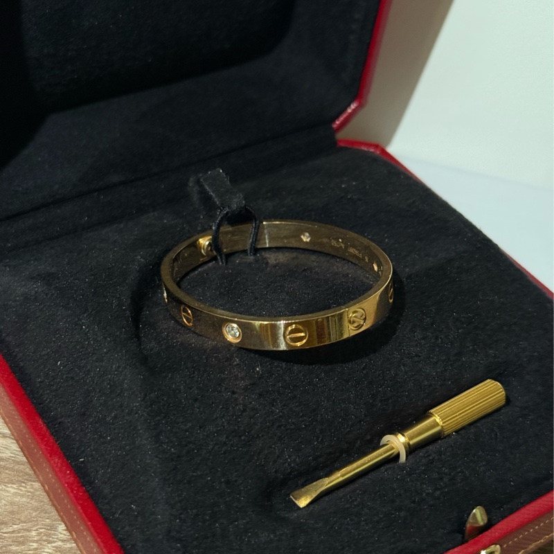 (台灣購證全配)Cartier 750黃K金6點鑽寬版love手環-4