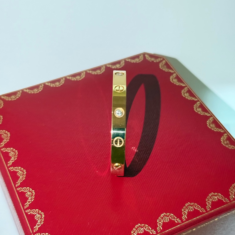 (台灣購證全配)Cartier 750黃K金6點鑽寬版love手環-6