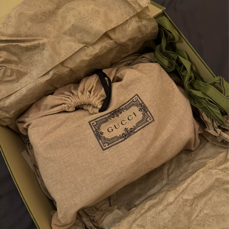 Gucci - 黑色GG MARMONT 黑金中號26肩背包(全新購入一手包)-16