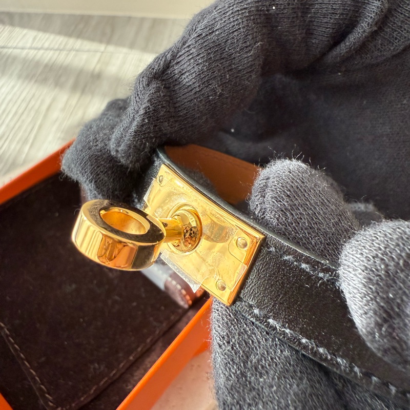 HERMES Kelly金釦 黑色雙環皮手環 T刻-4