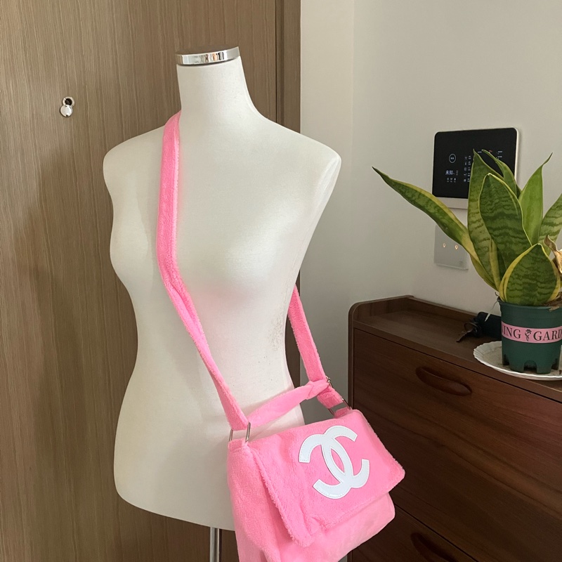 Chanel Pink Shoulder Bag-12