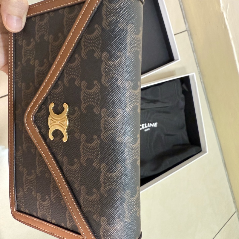 celine 標誌印花飾鍊錢包-9
