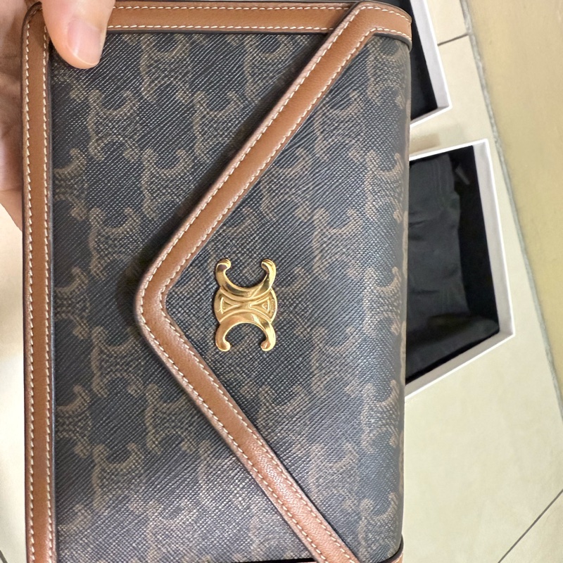celine 標誌印花飾鍊錢包-12