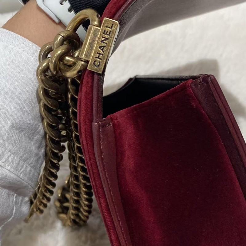 Chanel 香奈兒 ❤️絕美紅絲絨 Leboy 小號 肩背包斜背包-16
