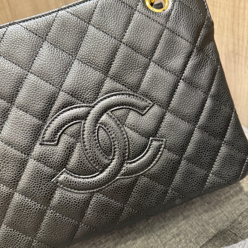 絕版極新 Chanel 黑色荔枝牛皮金鏈手提包 肩背包 豆腐包-4