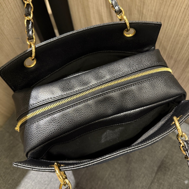 絕版極新 Chanel 黑色荔枝牛皮金鏈手提包 肩背包 豆腐包-9