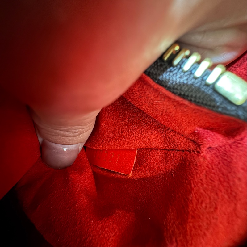 LV M44021 經典 Neonoe Monogram帆布印花牛皮 鑲飾束口斜背/肩背水桶包-25