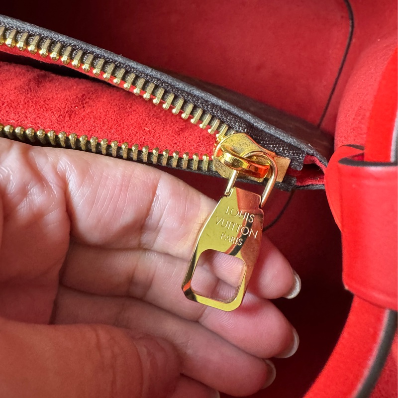 LV M44021 經典 Neonoe Monogram帆布印花牛皮 鑲飾束口斜背/肩背水桶包-29