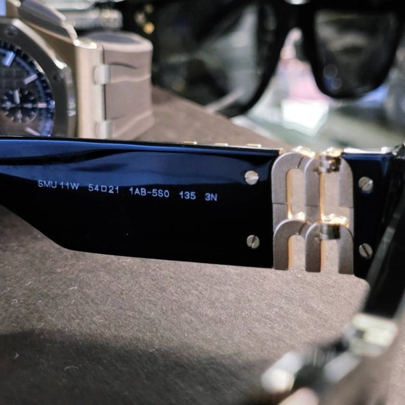 【全新正品】MIU MIU SMU11W 貓眼墨鏡 黑色 義大利製 附原廠盒 天鵝絨包裝 高質感精品太陽眼鏡-4