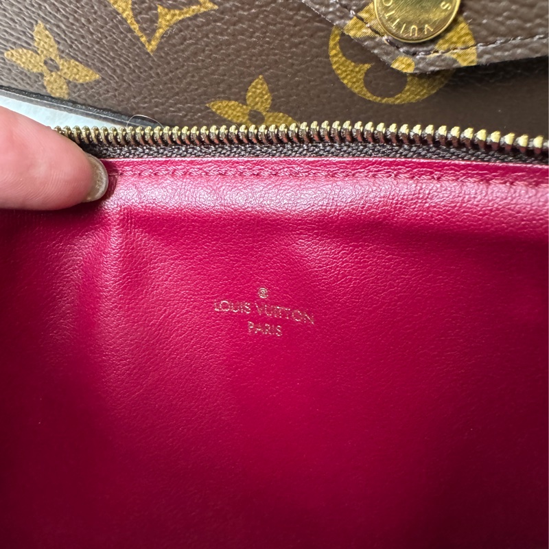 LV 經典老花三合一斜背鍊條包-24