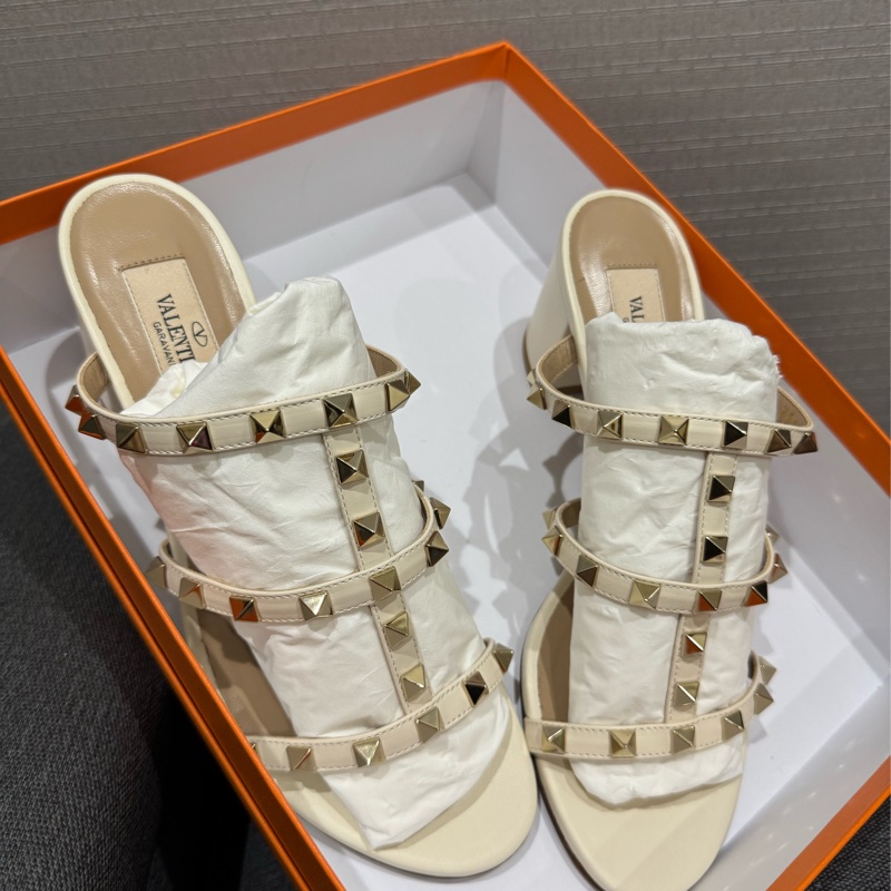 Valentino ROCKSTUD拖鞋/涼鞋 👡 尺寸38 好美的仙女風-1