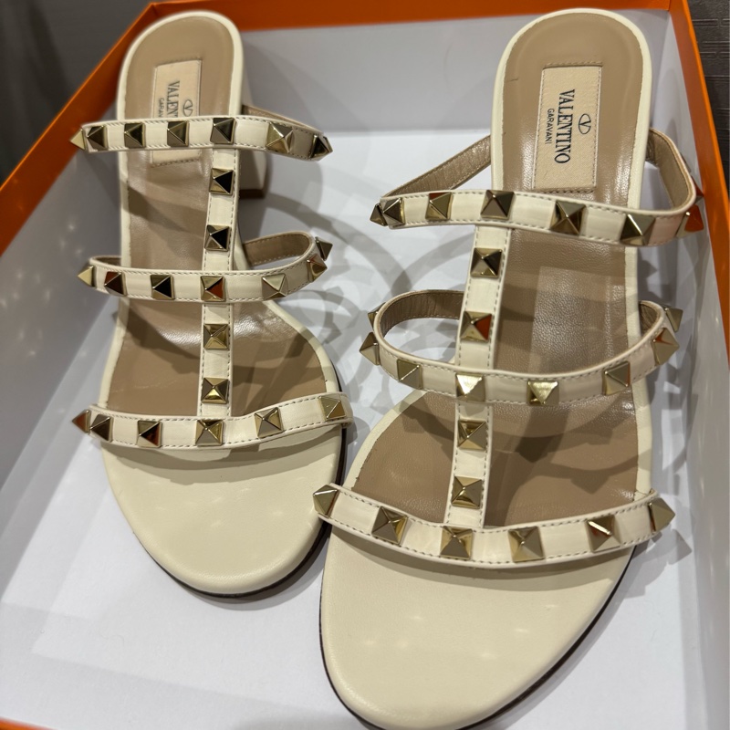 Valentino ROCKSTUD拖鞋/涼鞋 👡 尺寸38 好美的仙女風-2