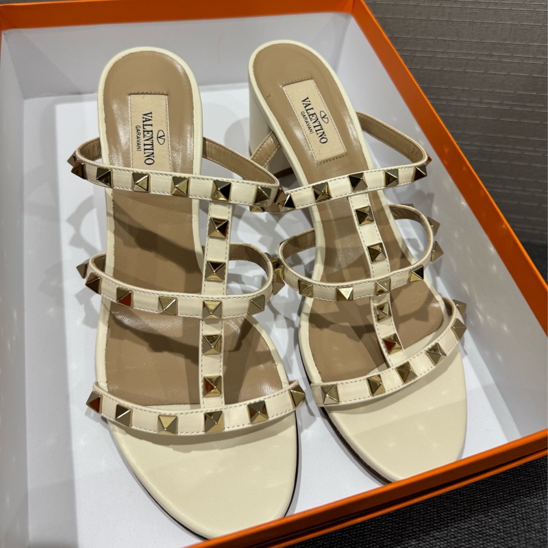 Valentino ROCKSTUD拖鞋/涼鞋 👡 尺寸38 好美的仙女風-4