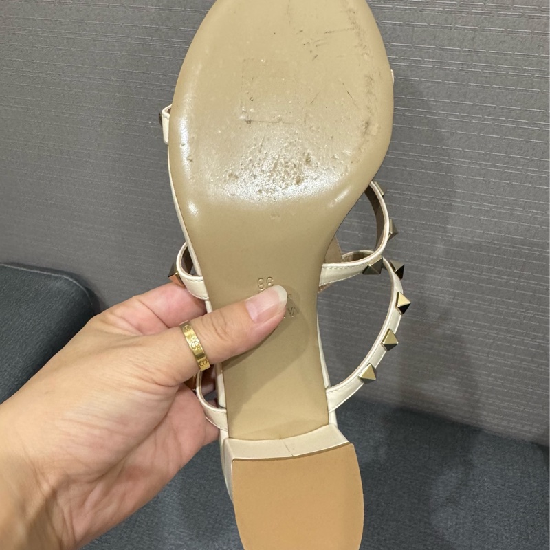 Valentino ROCKSTUD拖鞋/涼鞋 👡 尺寸38 好美的仙女風-11