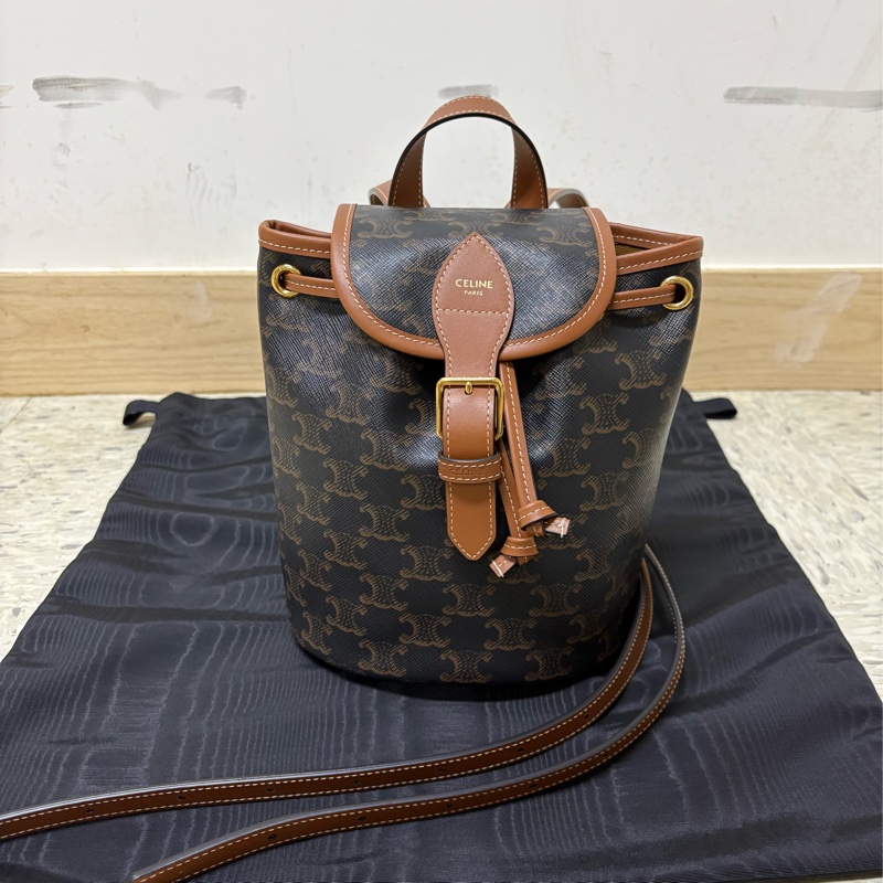 Celine 小牛皮 Folco Mini 迷你小背包 tan-1