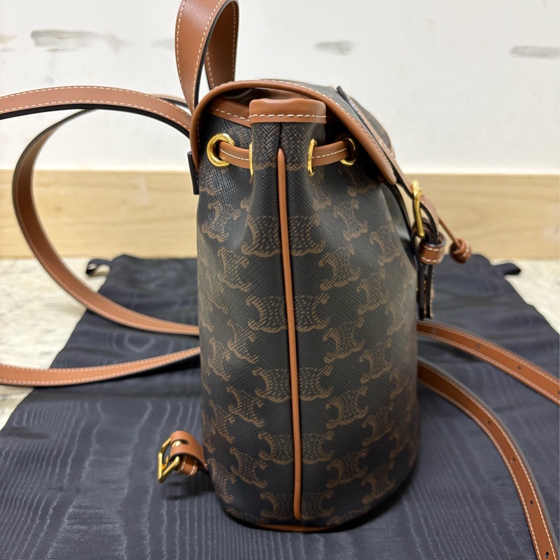 Celine 小牛皮 Folco Mini 迷你小背包 tan-3