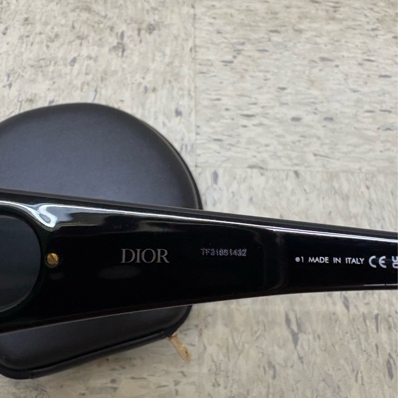 Dior VeryDior M1U 髮箍二合一墨鏡-8
