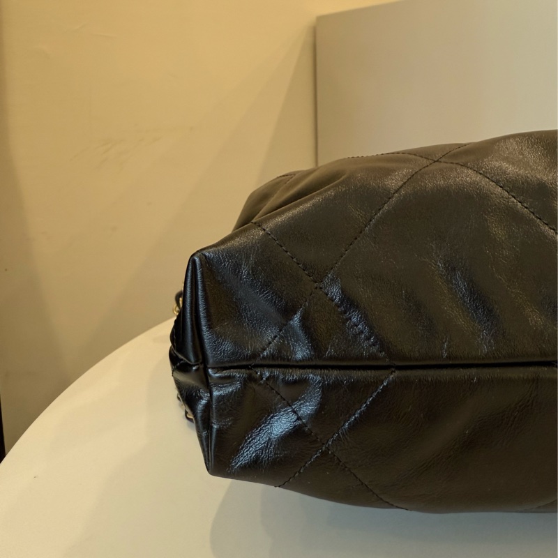 (全新甜價)chanel 22bag黑金小號晶片款-2