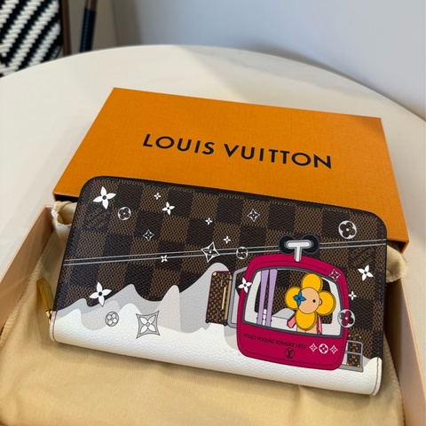 （極新）Louis vuitton聖誕節棋盤格限量纜車圖騰拉鍊長夾