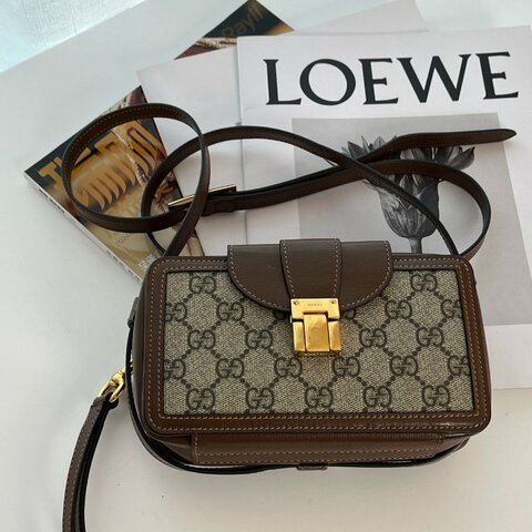 GUCCI 經典老花金扣盒子肩背斜背包 17.5*10*6 98新配件塵袋購證