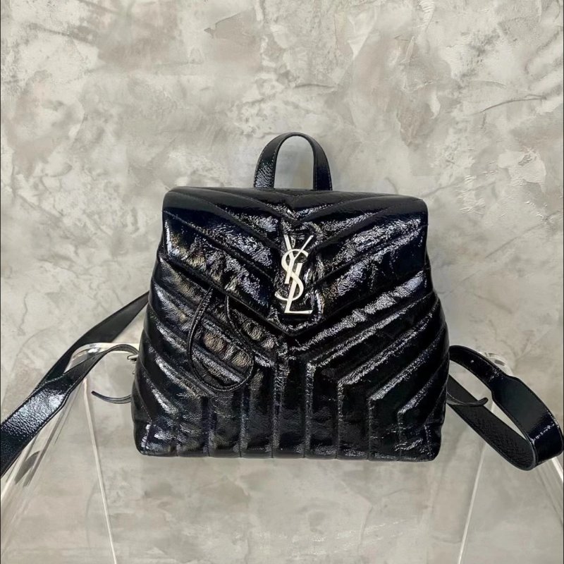 YSL 黑銀雲朵V紋後背包24*21*10.5 98新配件塵袋-0