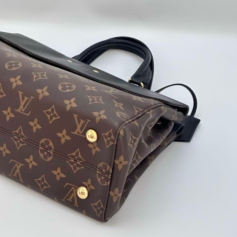 LV 老花拼色Venus手提斜背包34*22*12 98新配件塵袋購證鎖鑰匙-13