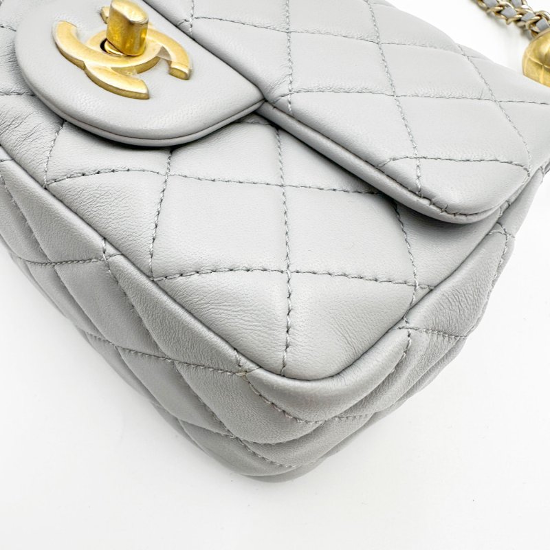 CHANEL mini square classic 17cm with gold ball 經典小金球灰色羊皮17方胖子-4