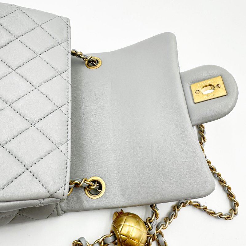 CHANEL mini square classic 17cm with gold ball 經典小金球灰色羊皮17方胖子-6
