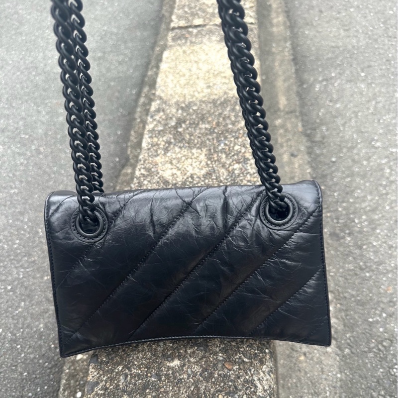 Balenciaga so black 沙漏鏈條包-6