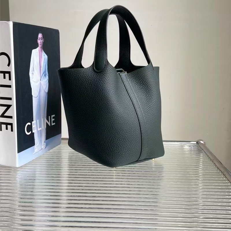 99🆕 W刻 HERMES/爱马仕 祖母绿金扣菜篮子18手提袋 尺寸:18*18*13 ,配件:尘袋 锁 钥匙 好价🉐️-2