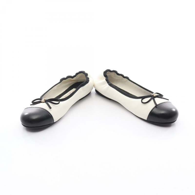 CHANEL COCO Mark 高跟鞋芭蕾平底鞋 TG46114 皮革白黑 CC #35.5C-2