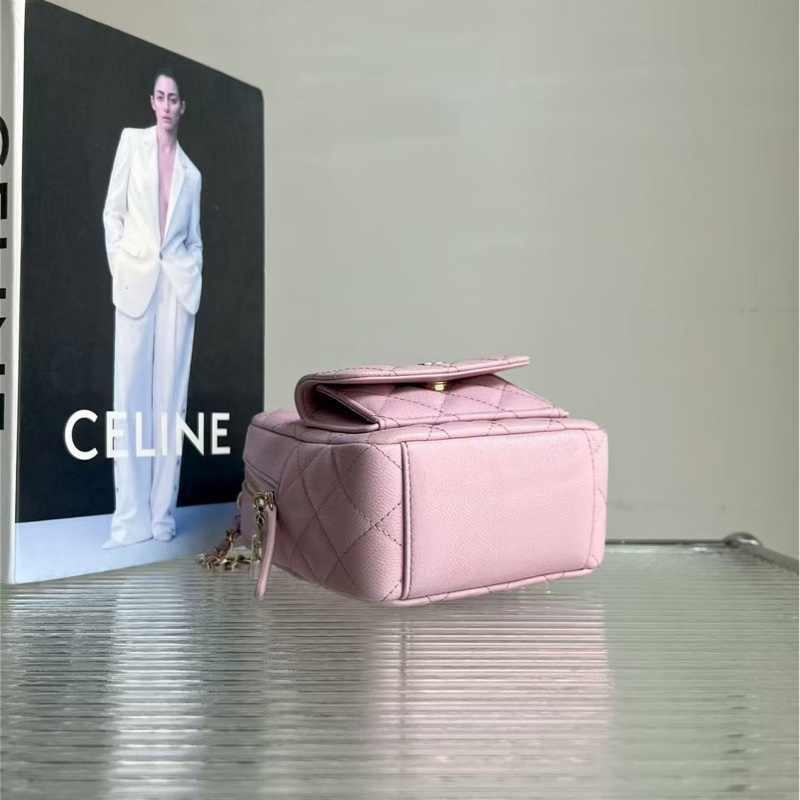 全🆕 Chanel/香奈兒 mini 櫻花粉小書包鏈條雙肩包芯片款,尺寸:14*18*7cm-4